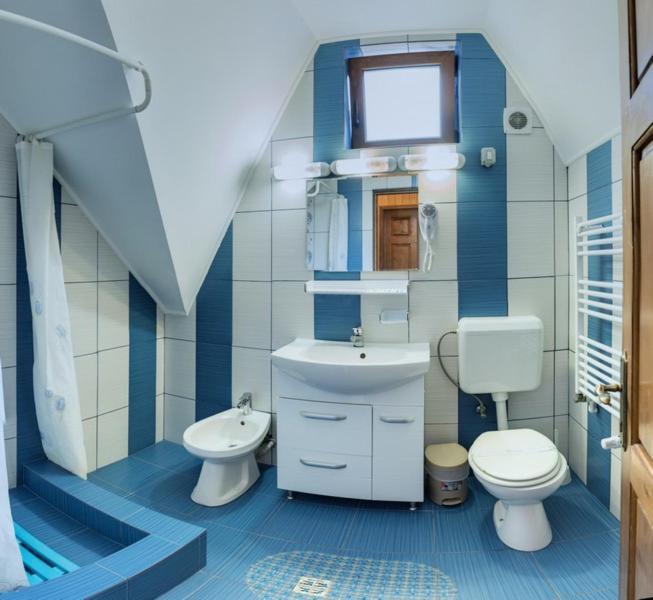 Pensiunea Casa Verde Bucuresti ภายนอก รูปภาพ
